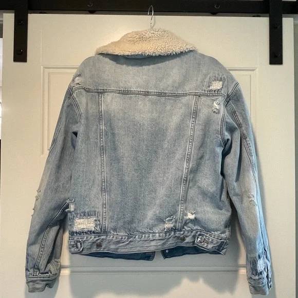 Free People Light Blue Jean Jacket with Cream Collar - Picture 3 of 7
